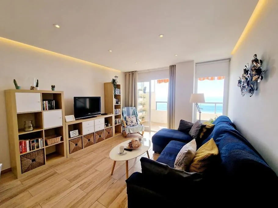 Beachfront Dream: Prime Location With Sea Views Fuengirola İspanya