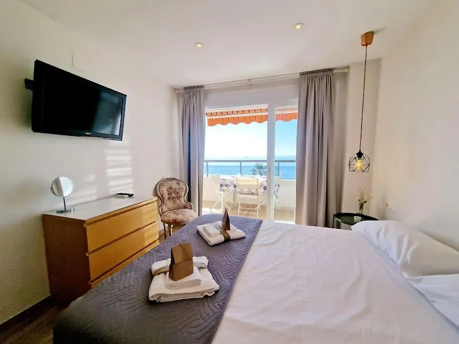 Daire Beachfront Dream: Prime Location With Sea Views Fuengirola İspanya