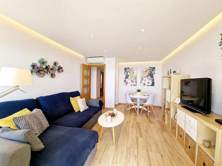 Beachfront Dream: Prime Location With Sea Views Fuengirola 0*,  İspanya