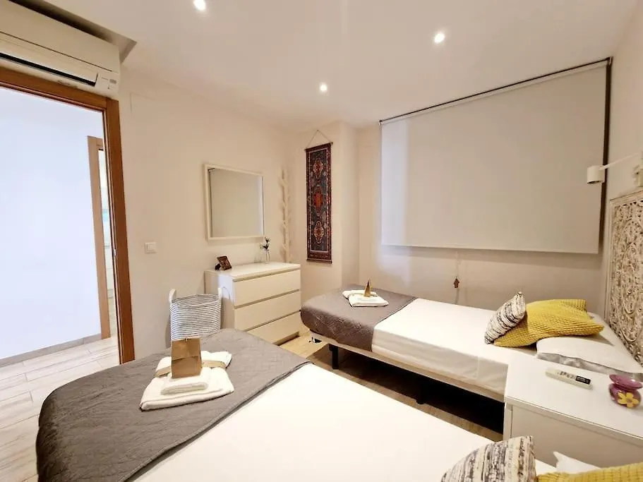 Beachfront Dream: Prime Location With Sea Views Fuengirola İspanya